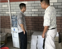 友情漆客戶實地考察工廠,確定合作信心 友情漆客戶實地考察工廠,確定合作信心